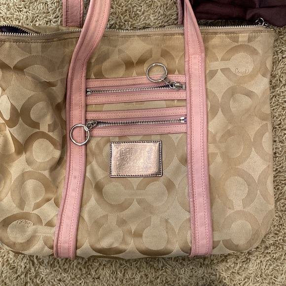 Coach Handbag - Picture 2 of 10